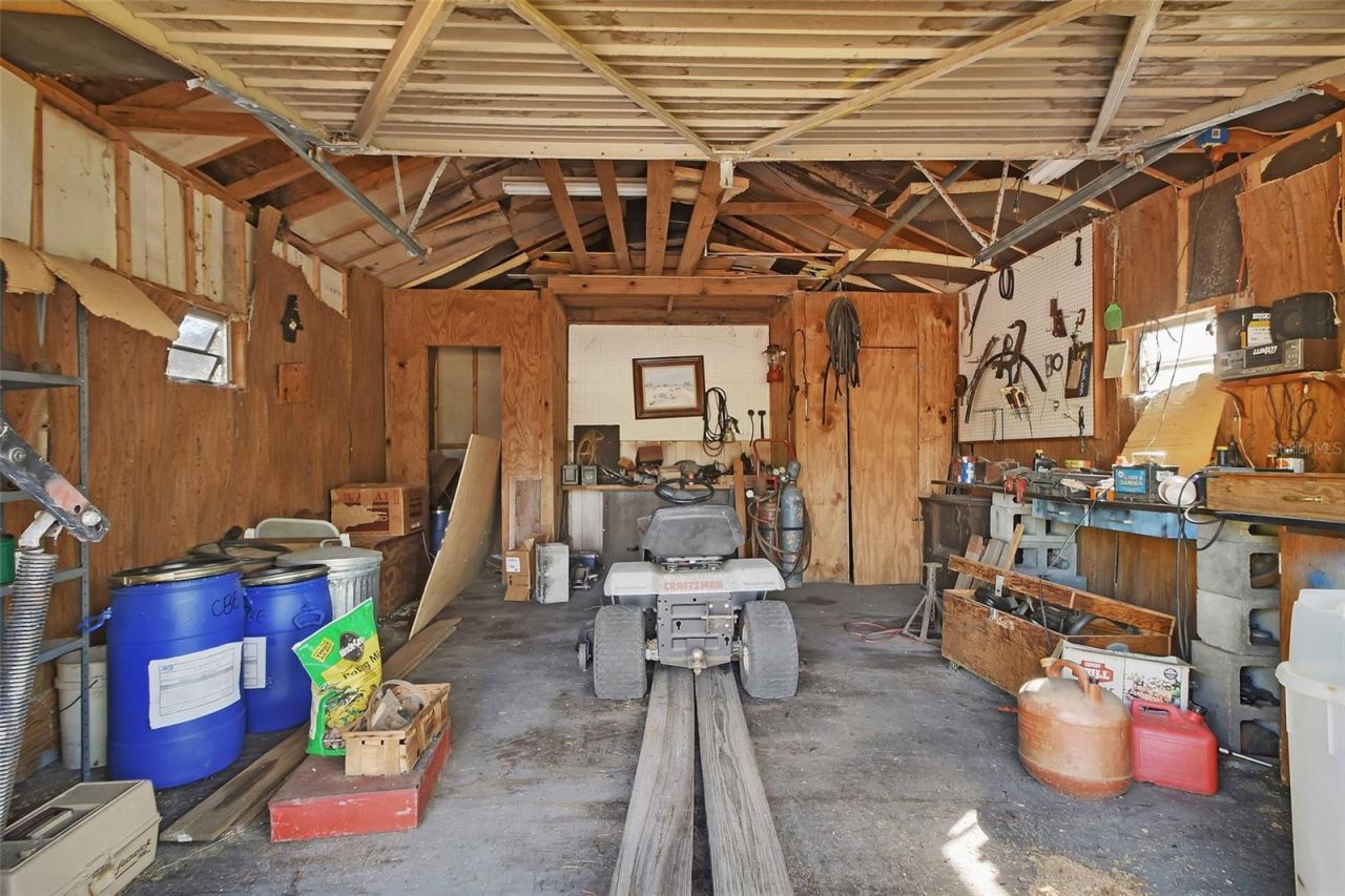 27130 Fishermans Road, Paisley, FL 32767 Photo