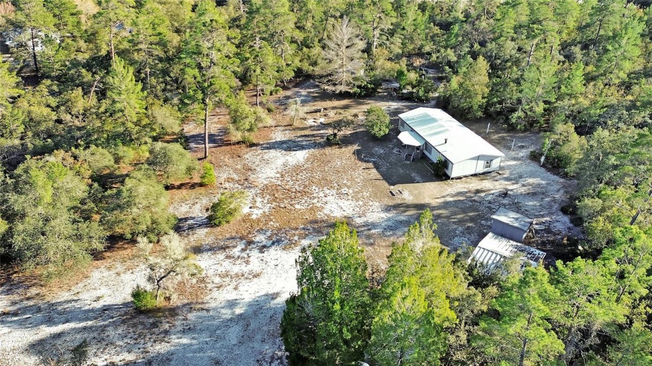 27130 Fishermans Road, Paisley, FL 32767 Photo