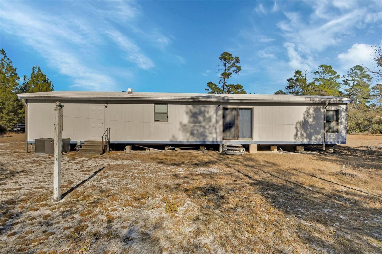 27130 Fishermans Road, Paisley, FL 32767 Photo