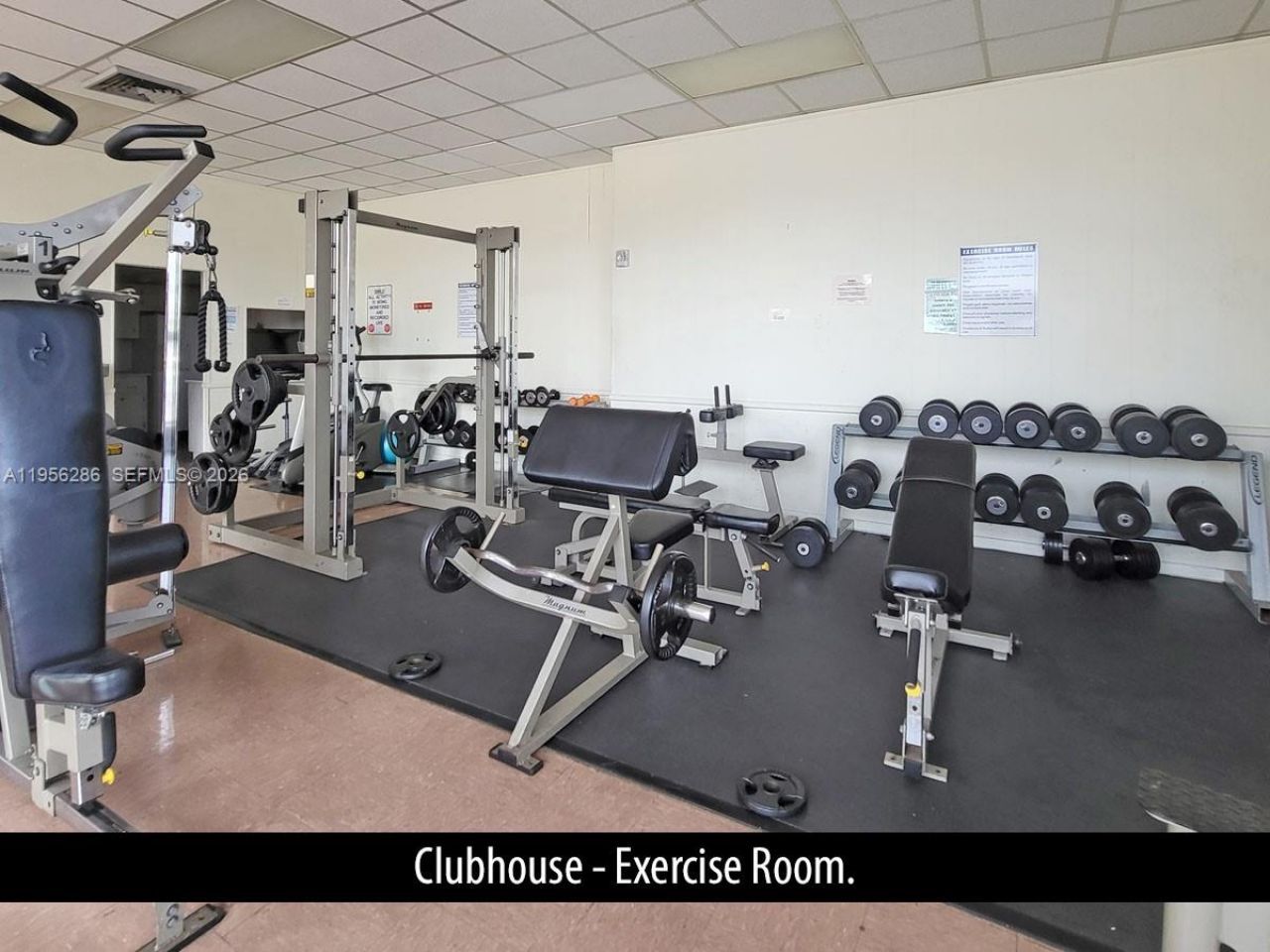 1825 S Ocean Drive, Unit 912, Hallandale Beach, FL 33009 Photo