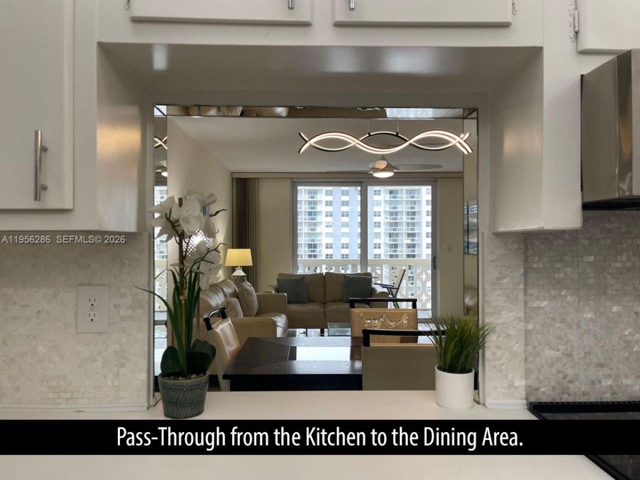 1825 S Ocean Drive, Unit 912, Hallandale Beach, FL 33009 Photo