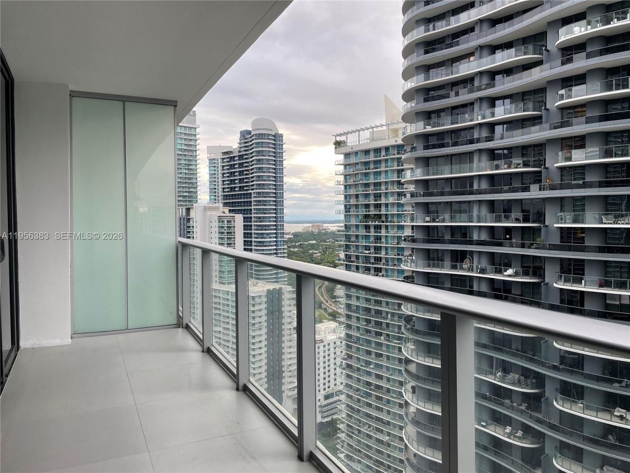1010 Brickell Ave, Unit 3708, Miami, FL 33131 Photo