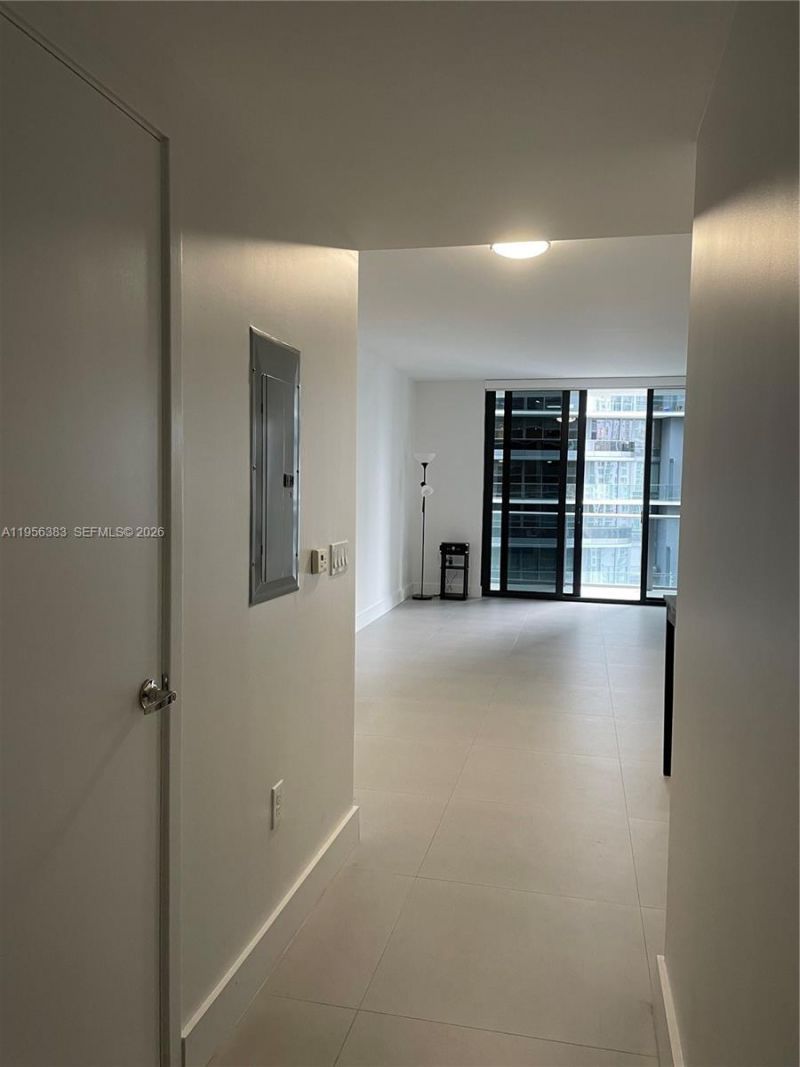 1010 Brickell Ave, Unit 3708, Miami, FL 33131 Photo