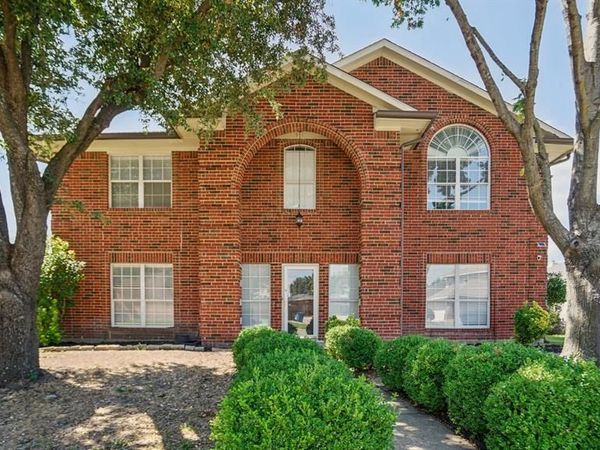 8418 Hartford Drive, Rowlett, TX 75089