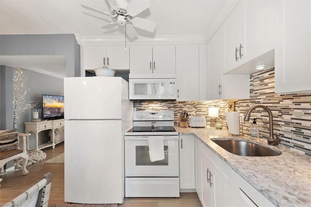 291 8th Ave S, Unit 291A, Naples, FL 34102 Photo