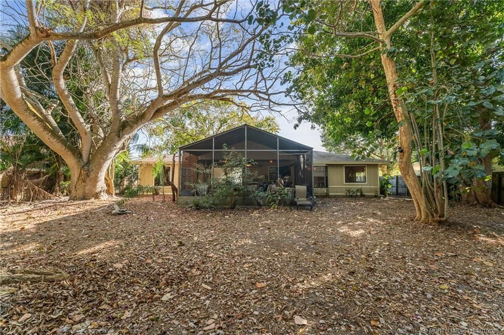 2381 SE Gillette Avenue, Port Saint Lucie, FL 34952 Photo