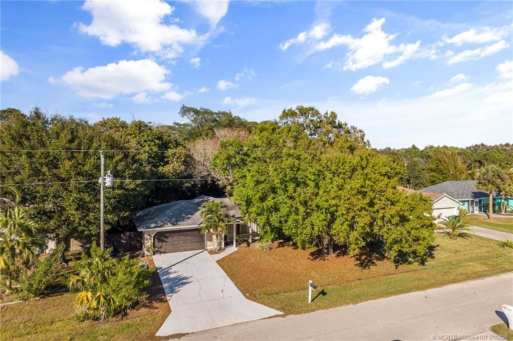 2381 SE Gillette Avenue, Port Saint Lucie, FL 34952 Photo