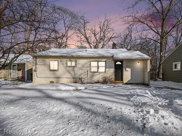 32565 Mason Street, Westland, MI 48186