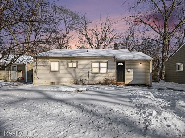 32565 Mason Street, Westland, MI 48186