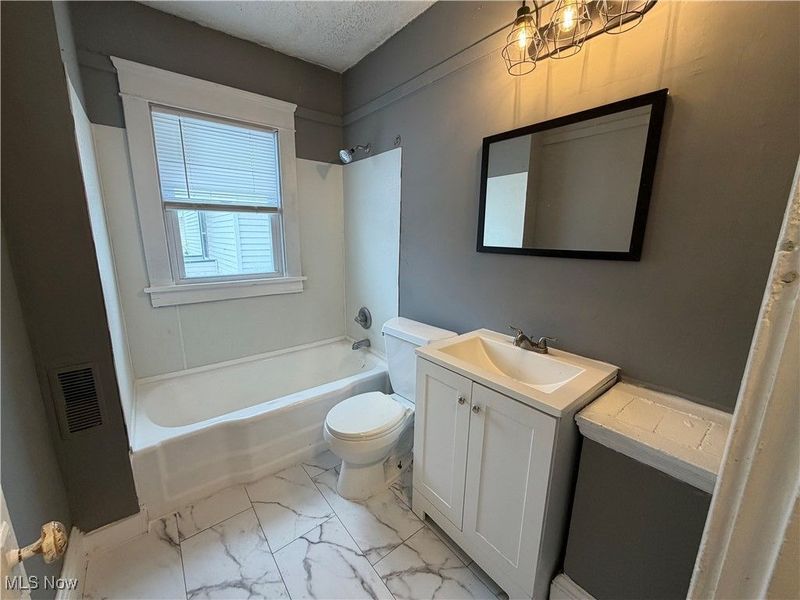 16309 Nela View Road, East Cleveland, OH 44112 Photo 9