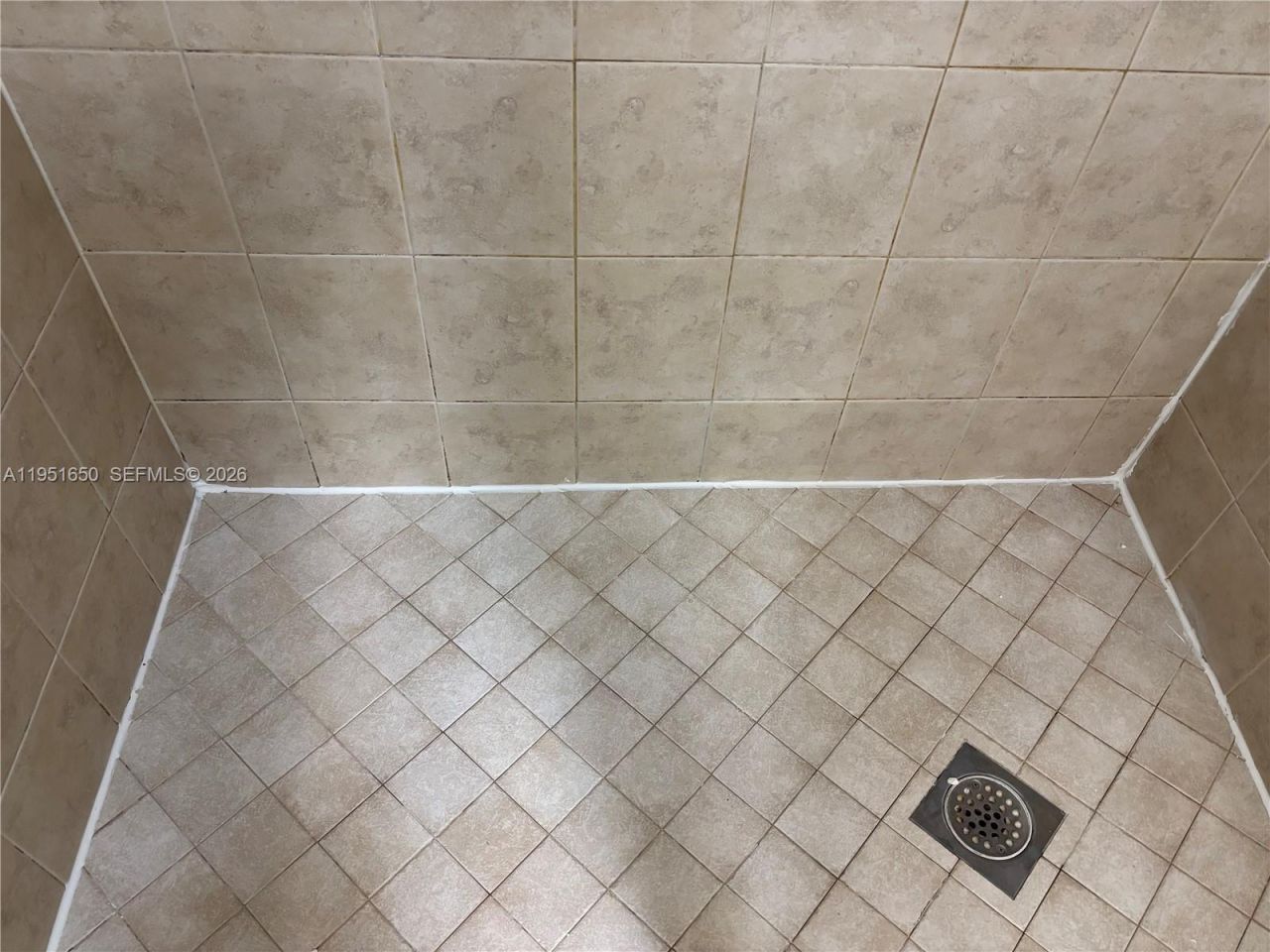 5907 Abbey Rd, Tamarac, FL 33321 Photo