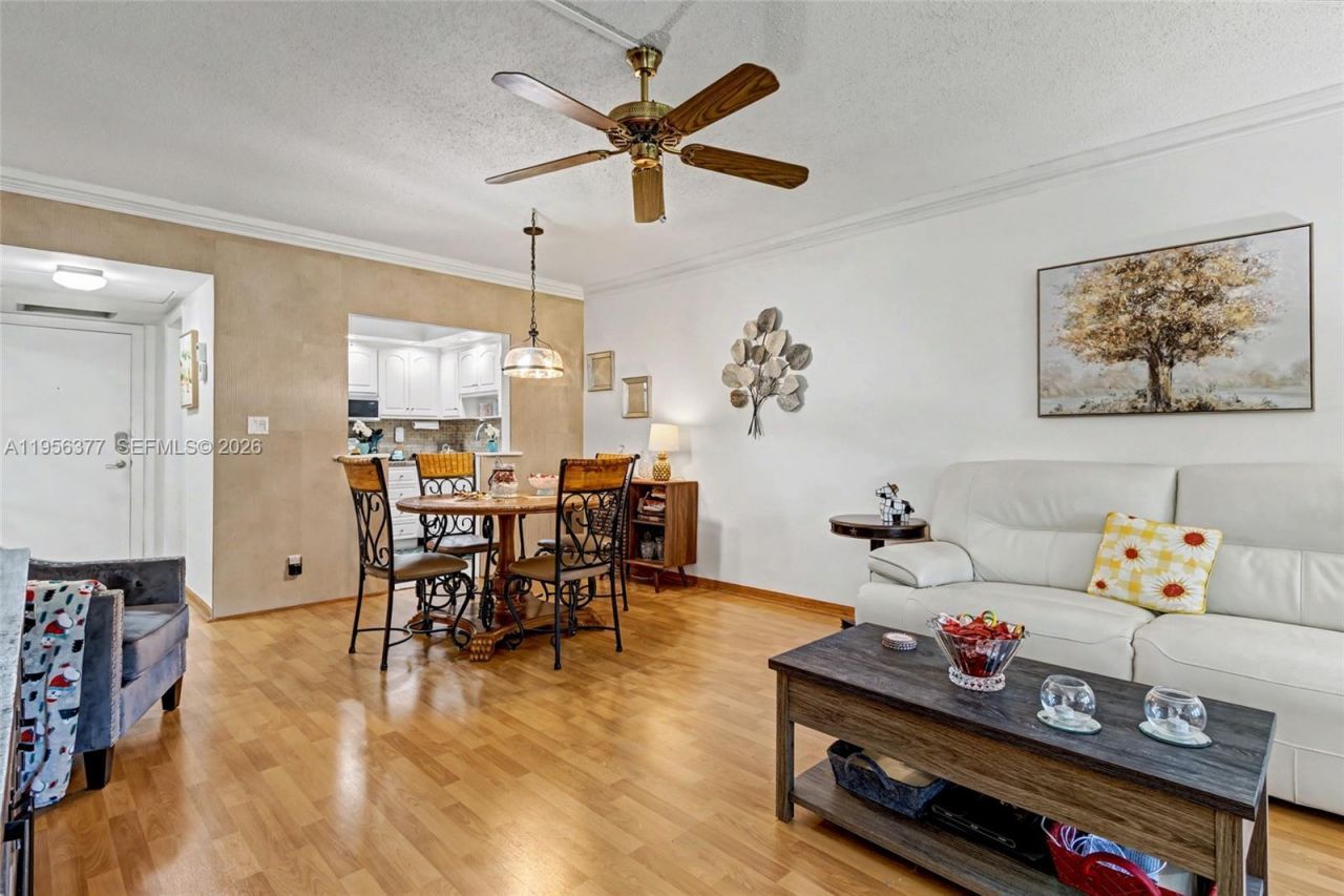 5661 SW 2nd Ct, Unit 101, Margate, FL 33068 Photo