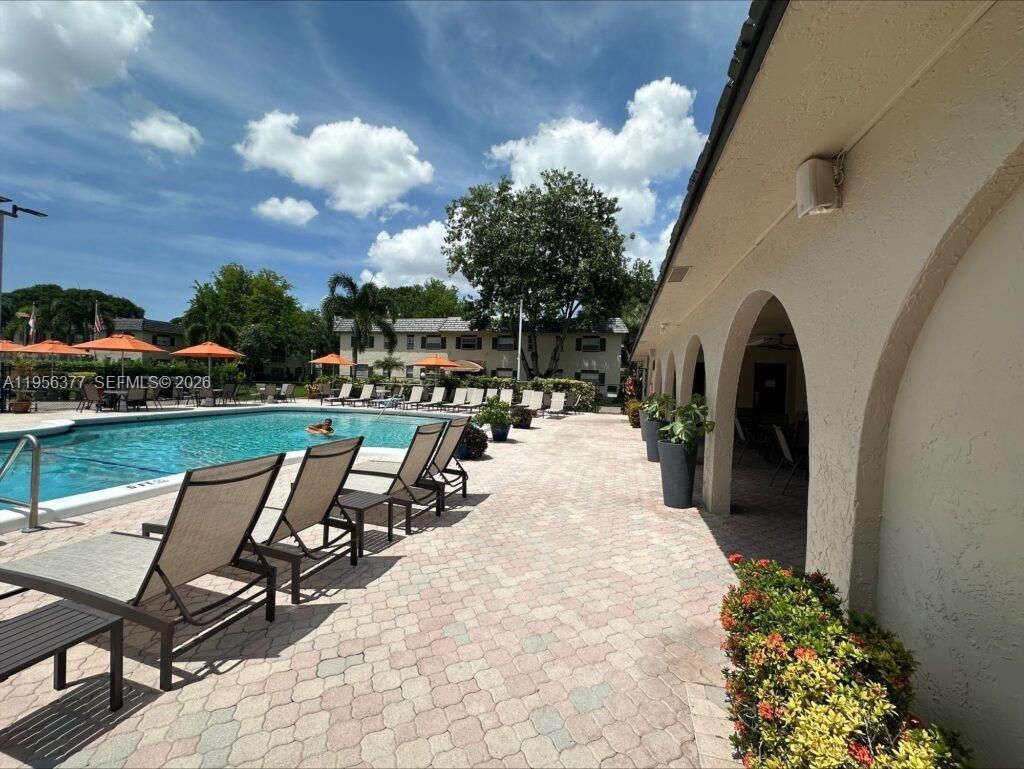 5661 SW 2nd Ct, Unit 101, Margate, FL 33068 Photo