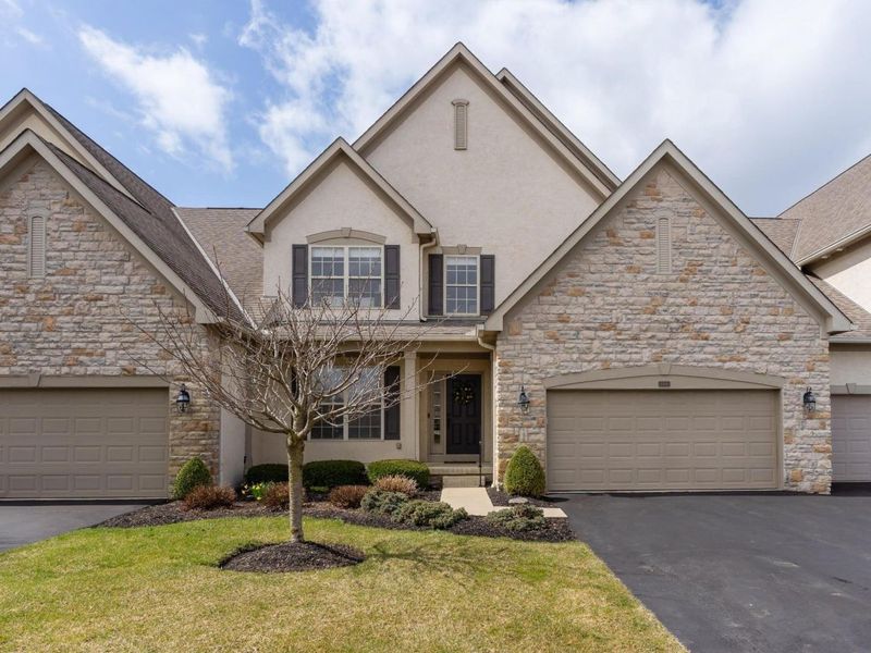 6704 Knoll View Court, Powell, OH 43065 Photo 3