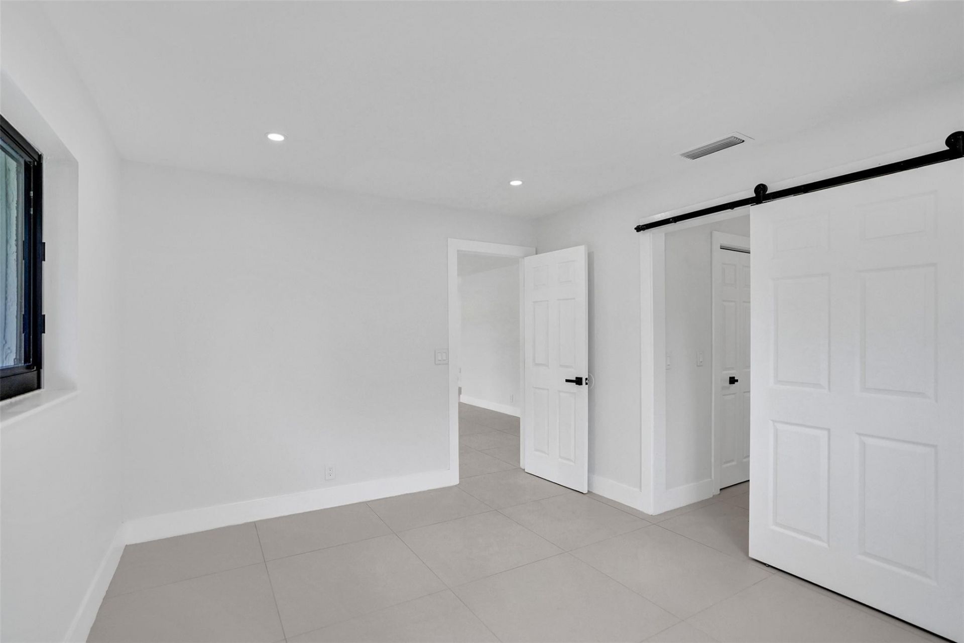 518 Linnet Cir, Delray Beach, FL 33444 Photo