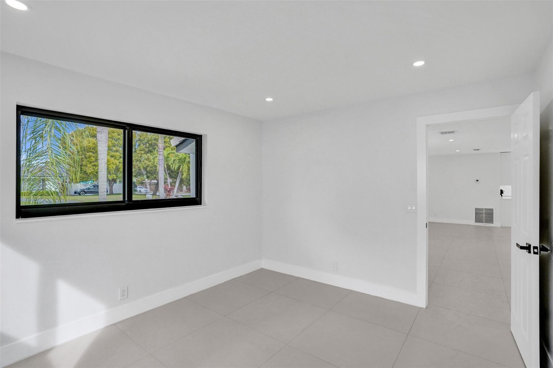 518 Linnet Cir, Delray Beach, FL 33444 Photo