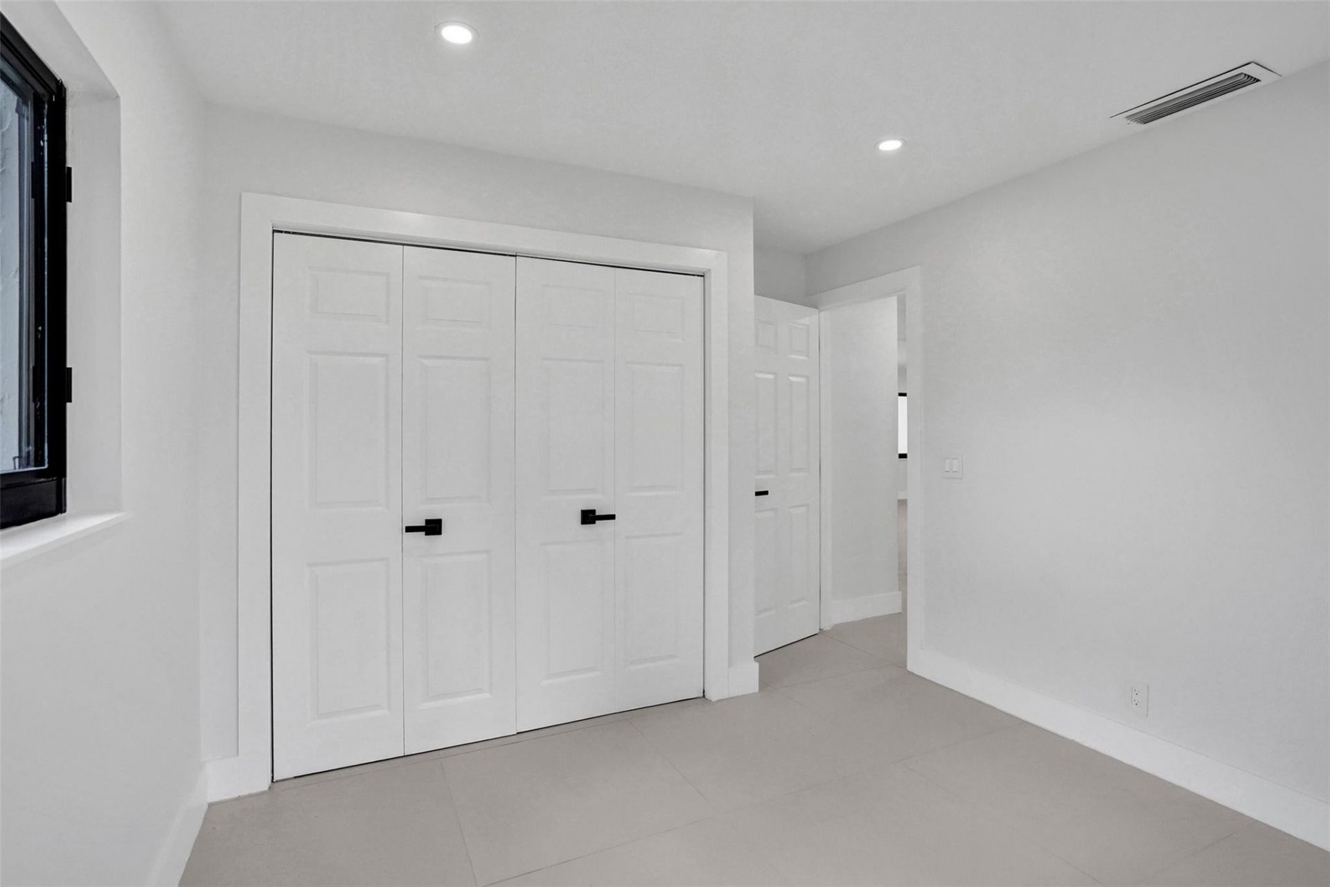 518 Linnet Cir, Delray Beach, FL 33444 Photo