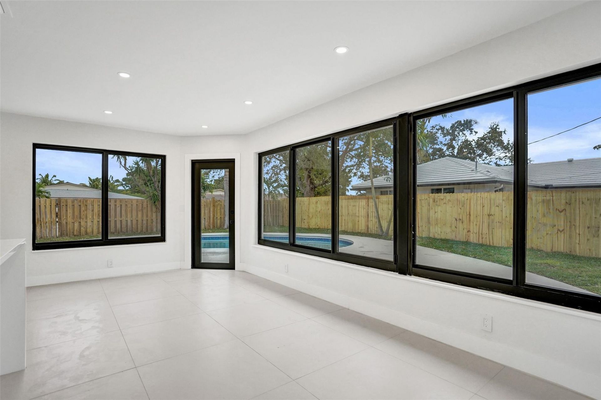 518 Linnet Cir, Delray Beach, FL 33444 Photo