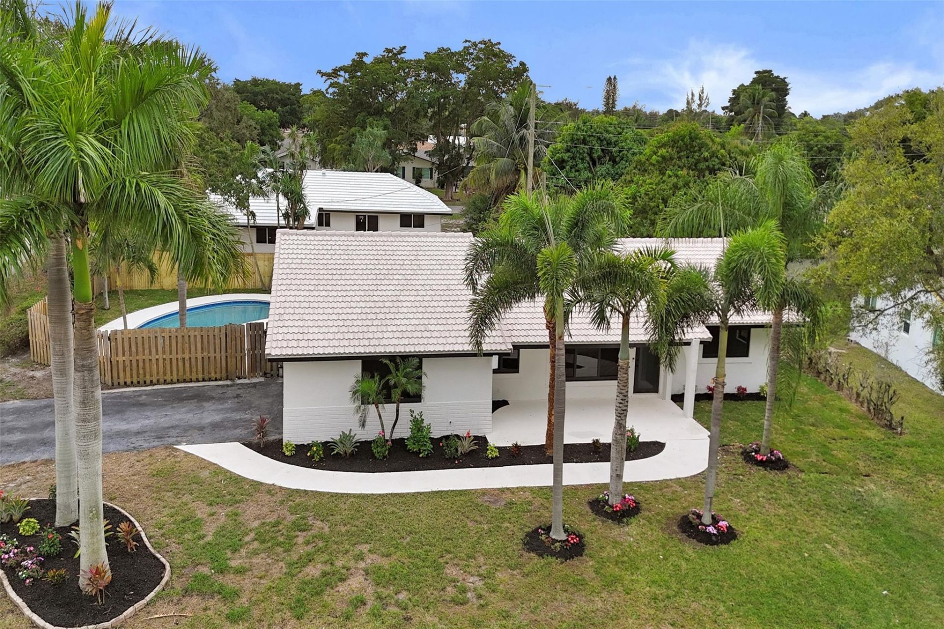 518 Linnet Cir, Delray Beach, FL 33444 Photo