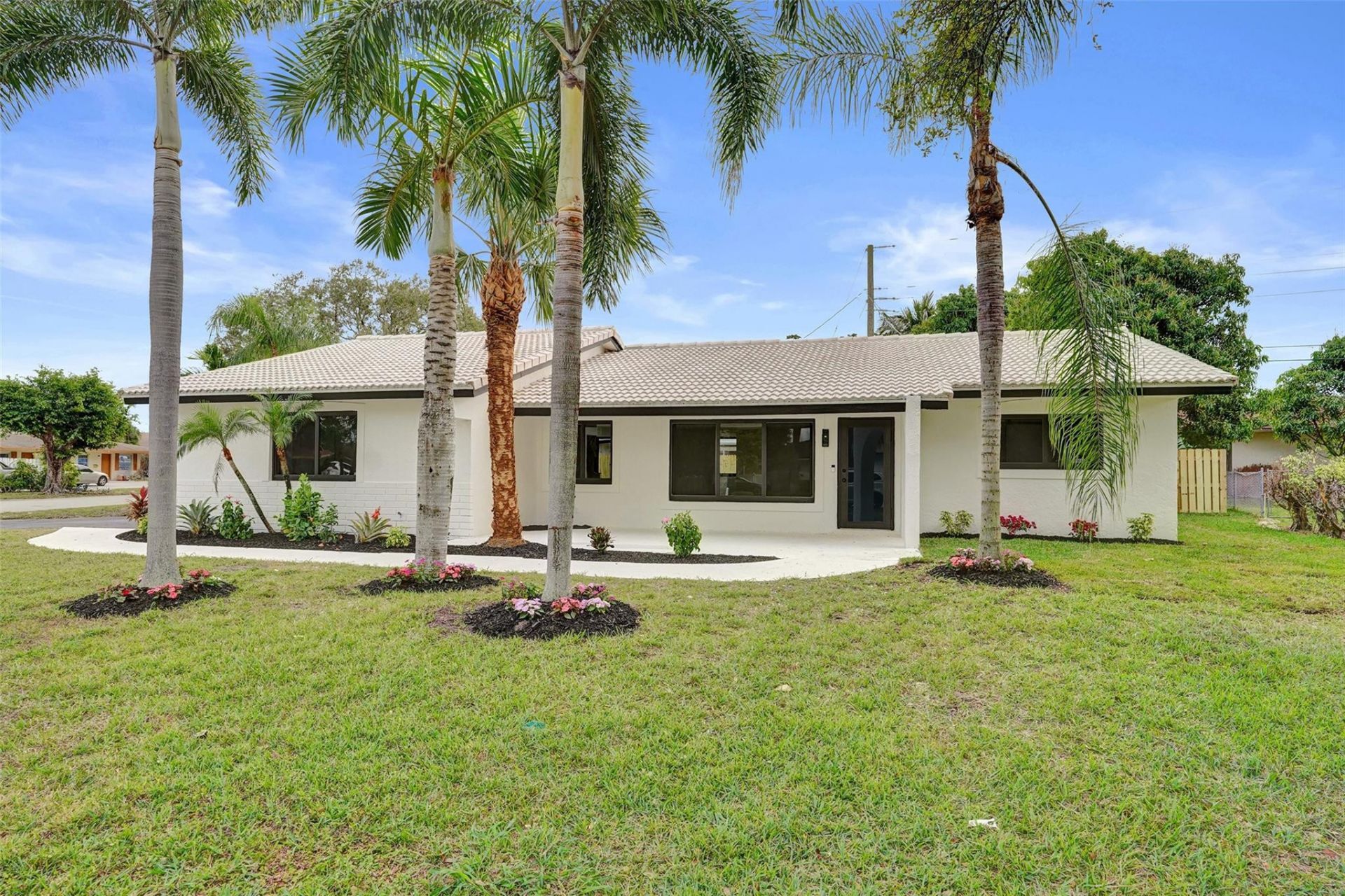518 Linnet Cir, Delray Beach, FL 33444 Photo