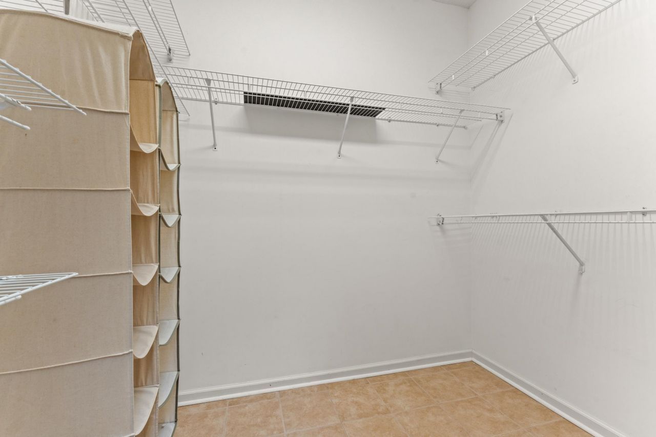 119 Berry Tree Dr.  Photo 28