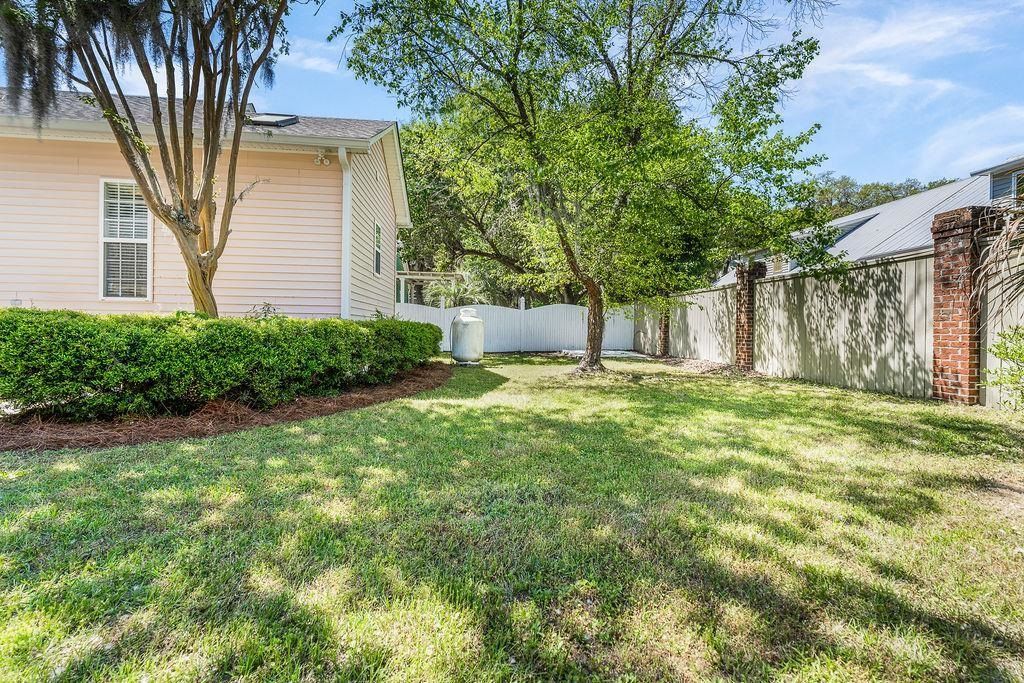 119 Berry Tree Dr.  Photo 6