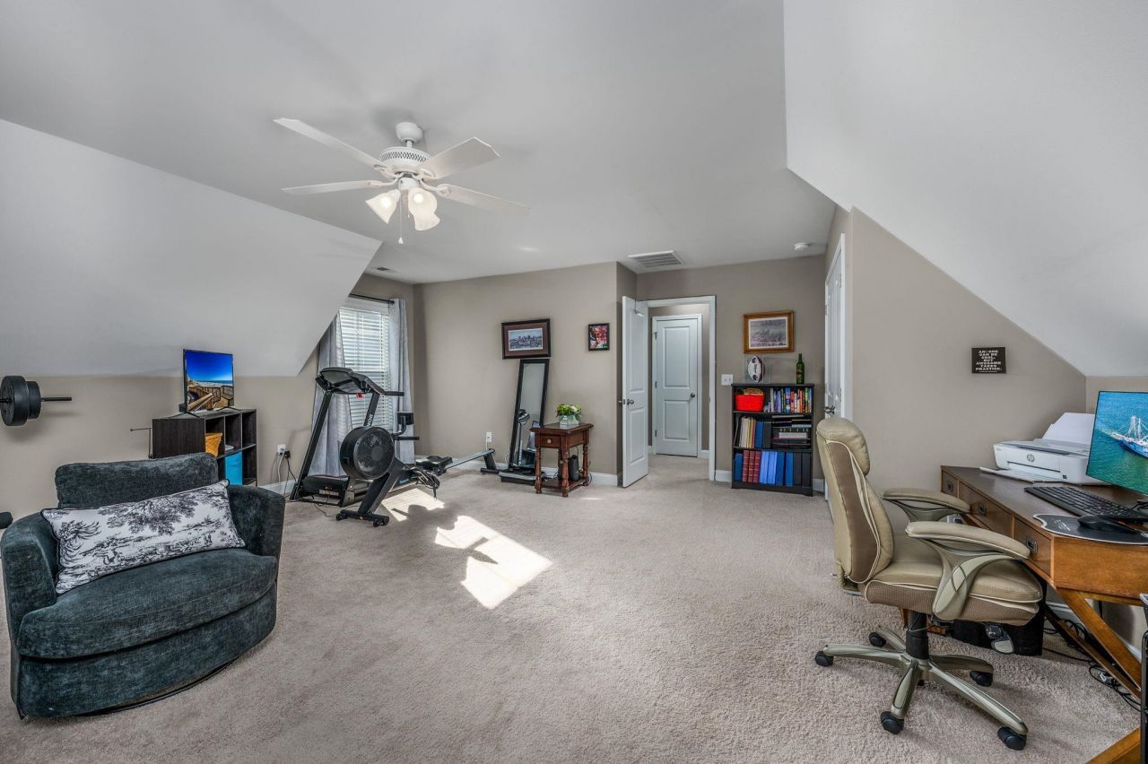 2705 Scarecrow Way Photo 23