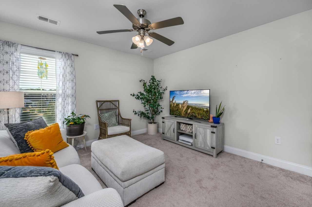 2705 Scarecrow Way Photo 25