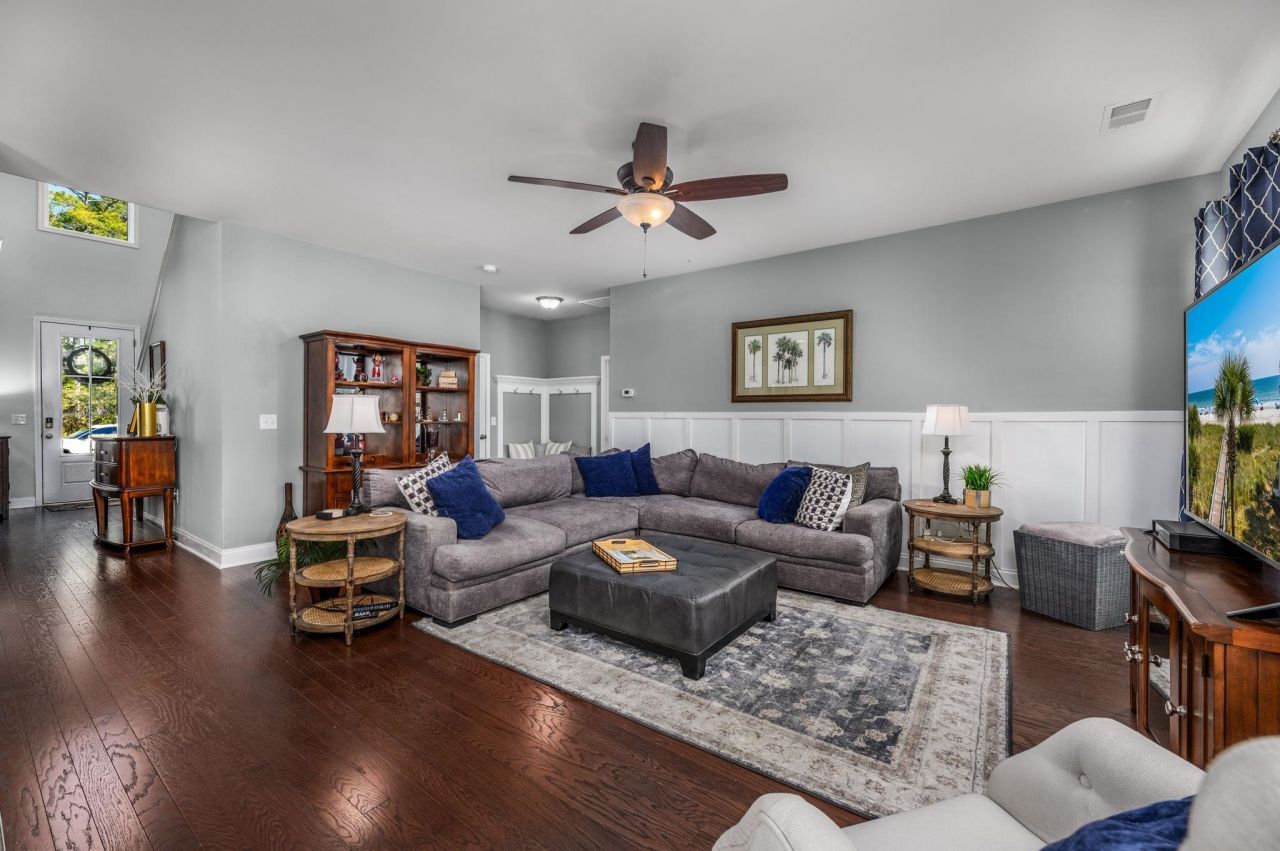 2705 Scarecrow Way Photo 7