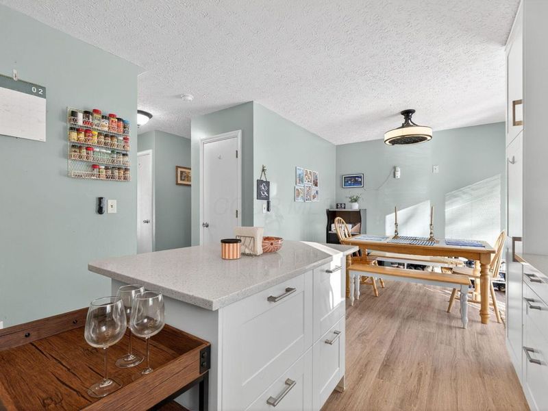 4327 Camden Passage Drive, Columbus, OH 43230 Photo 12