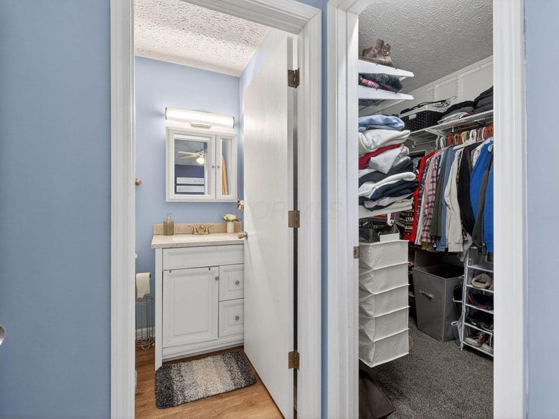 4327 Camden Passage Drive, Columbus, OH 43230 Photo 24