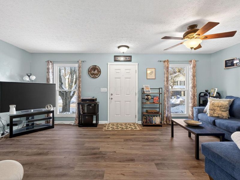 4327 Camden Passage Drive, Columbus, OH 43230 Photo 4