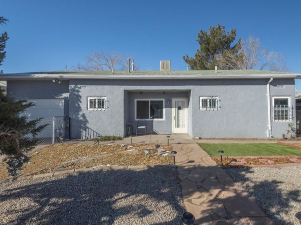 2741 Morningside Drive NE, Albuquerque, NM 87110