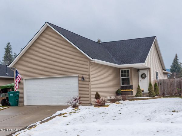 32359 N 10th AVE, Spirit Lake, ID 83869