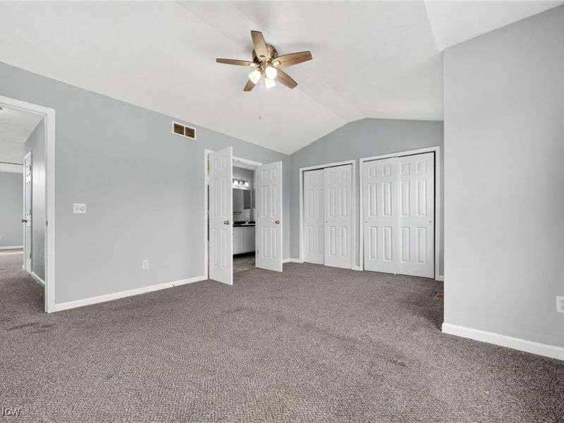 17639 Wildwood Lane, Cleveland, OH 44119 Photo 18