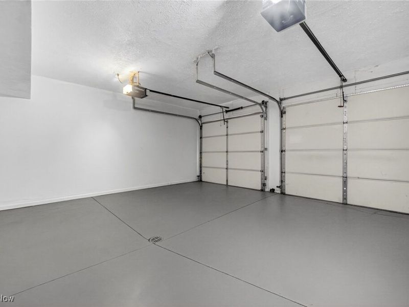 17639 Wildwood Lane, Cleveland, OH 44119 Photo 23