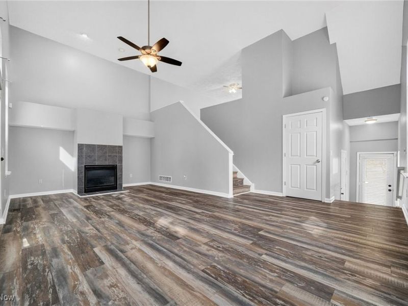 17639 Wildwood Lane, Cleveland, OH 44119 Photo 5