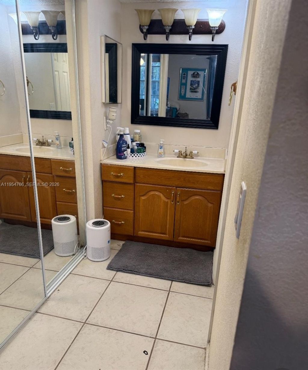 9441 Live Oak Pl, Unit 209, Davie, FL 33324 Photo