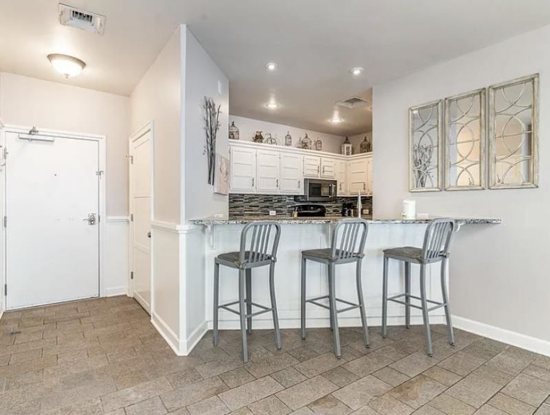 201 74th Ave. N Photo 10