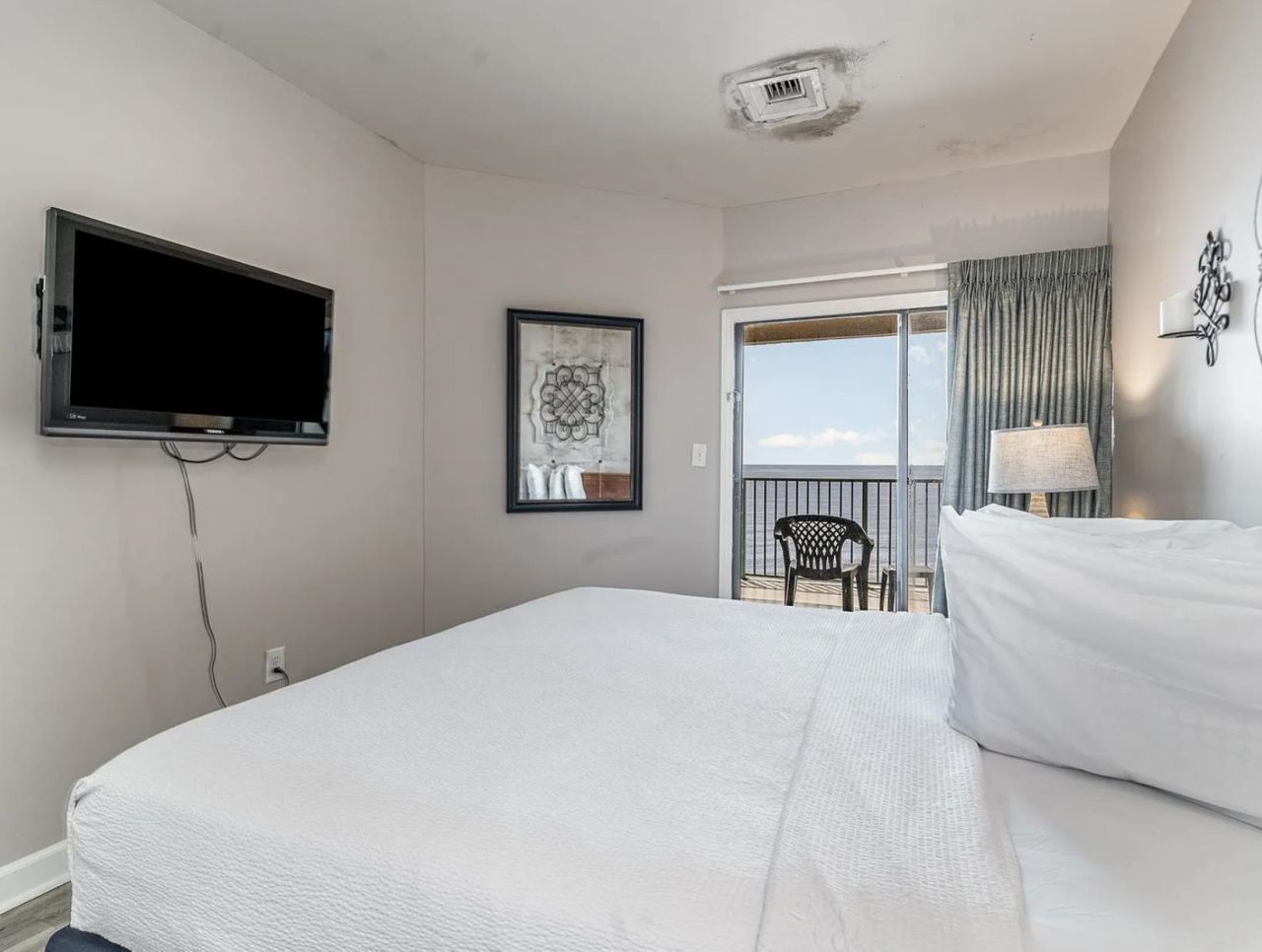 201 74th Ave. N Photo 23