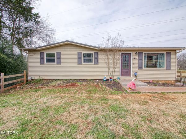 4818 Wheeler Rd, Louisville, TN 37777