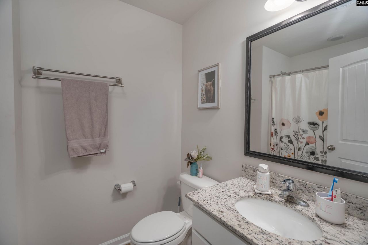 413 Blue Artesian Way Photo 23