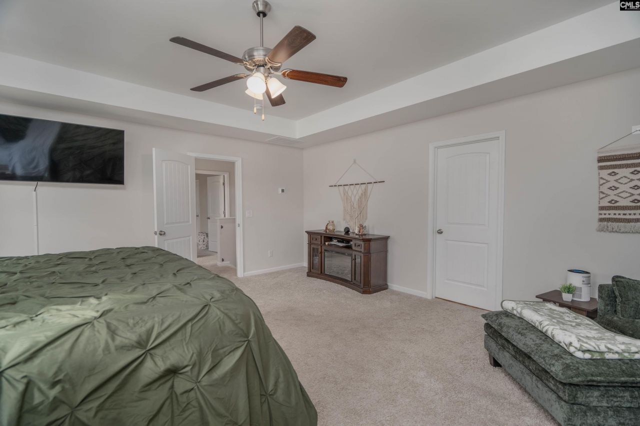 413 Blue Artesian Way Photo 33