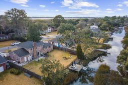 1832 Alice Drive photo 4