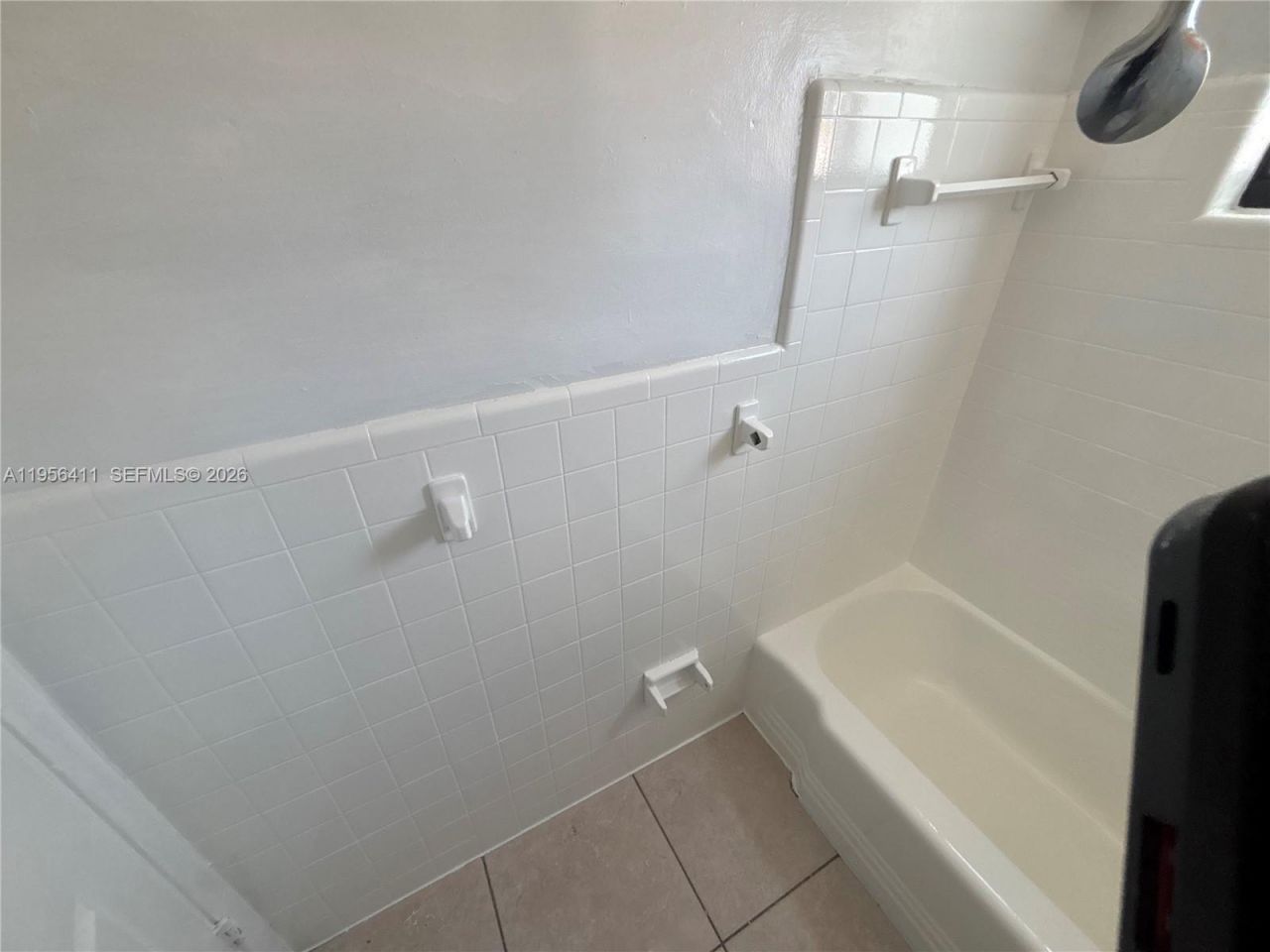 654 W 29th St, Unit 1, Hialeah, FL 33012 Photo