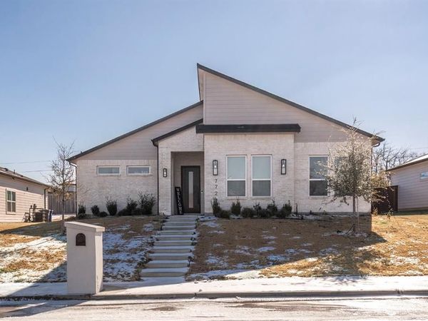 7722 Oak Garden Trail, Dallas, TX 75232