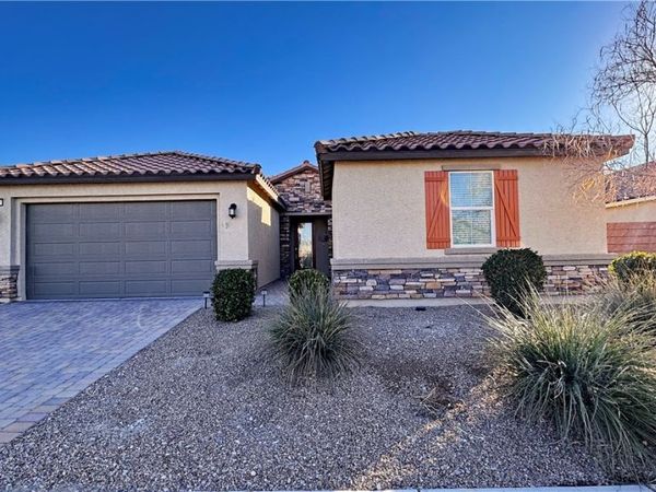 2697 Blossom Avenue, Pahrump, NV 89048