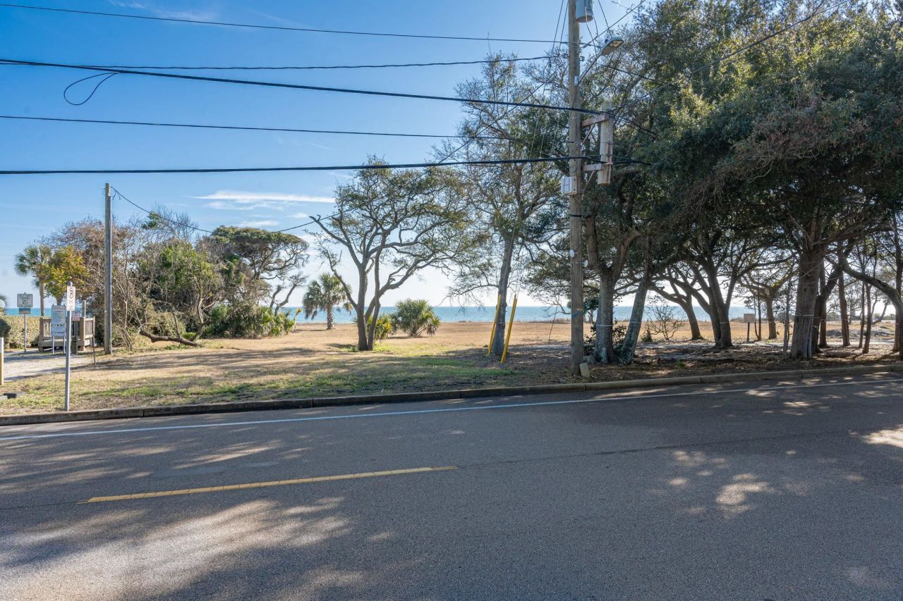 6300 N Ocean Blvd.  Photo 5