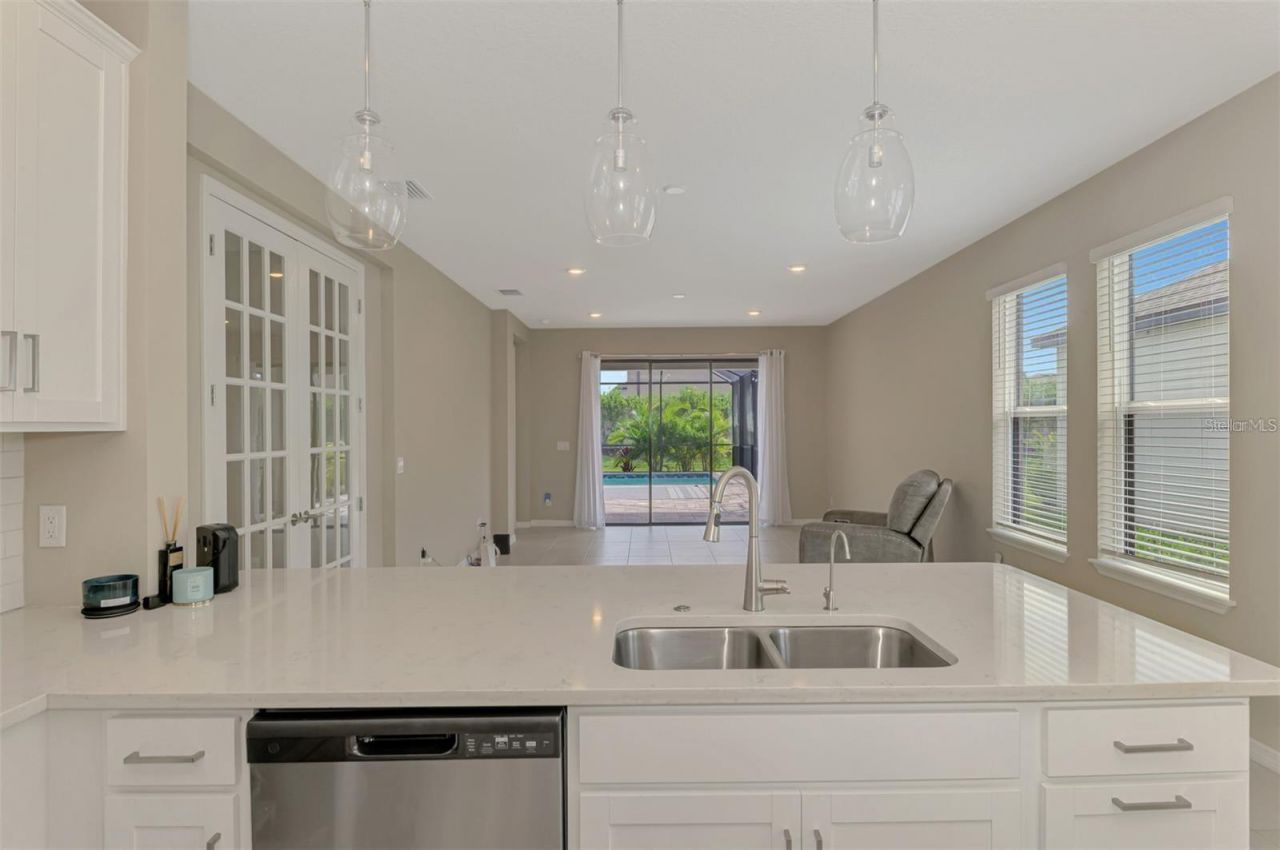 6310 Grandview Hill Court, Bradenton, FL 34203 Photo