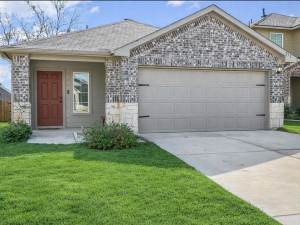 232 Euclid LN, Kyle, TX 78640